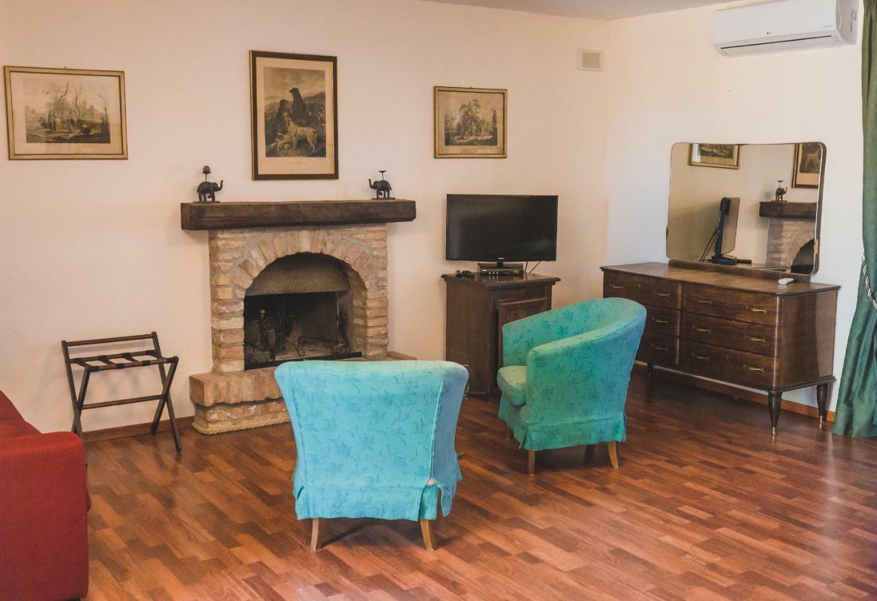 Agriturismo Le Anfore Sarteano Dış mekan fotoğraf